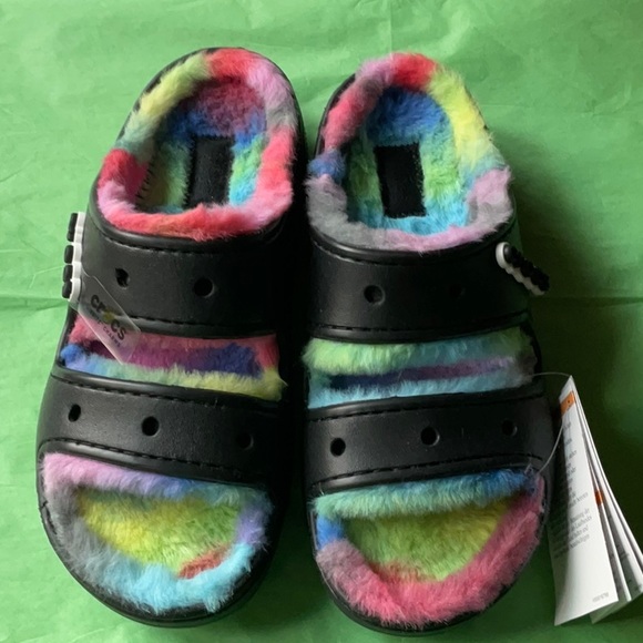 🌈 CROCS CLASSIC COZZZY SPRAY DYE SANDALS 🌈 NWT 🌈 - Picture 11 of 16